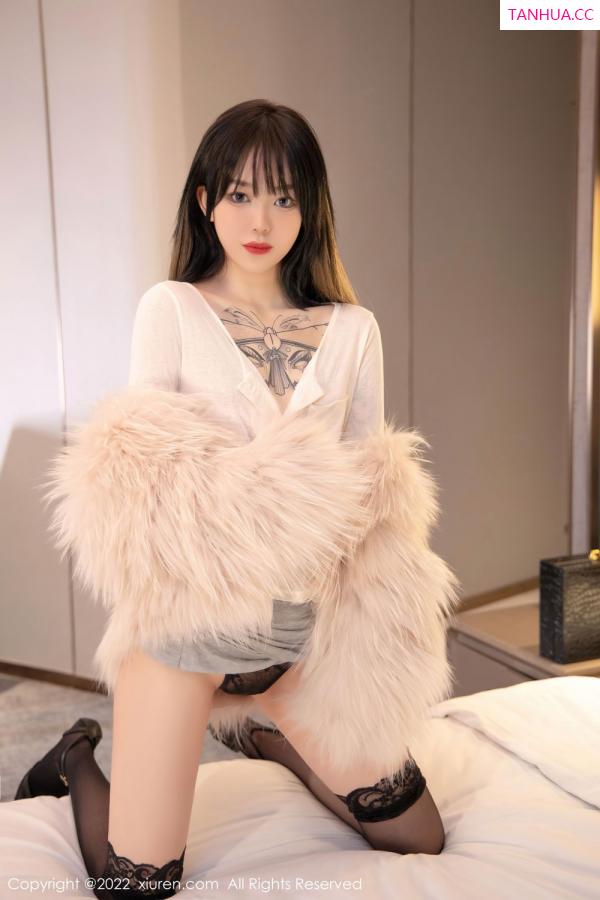 小奶瓶呜呜  [XiuRen]高清写真图 2022.01.10 No.4441 奶瓶第10张图片